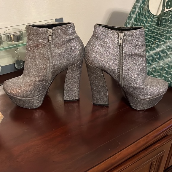 Platform Silver Glitter Disco Shoes dv by Dolce Vita Size 7 - Picture 4 of 7